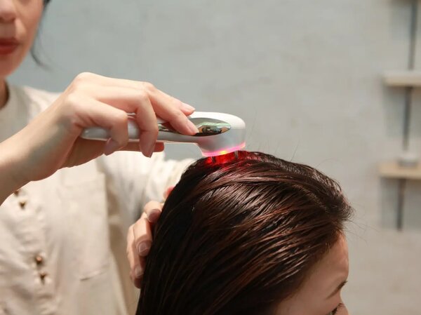 強髪②|大人の女性のヘアサロンShe 東橋良店