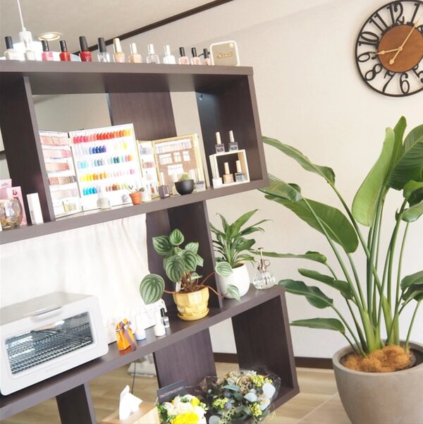 内観①|ネイルサロン Be happy