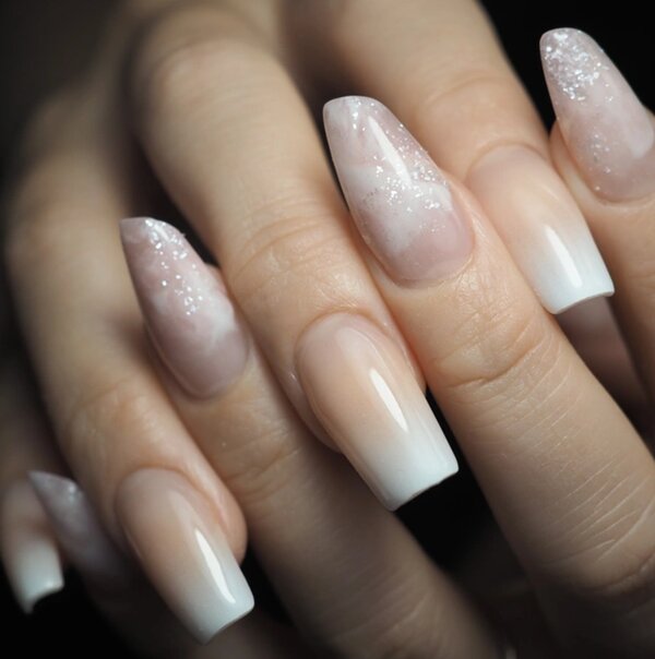 ブライダルネイル|ネイルサロン Be happy