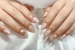 「ハンド 定額デザイン」定額ネイル上品で人気なデザインです。|Nail Salon Linda