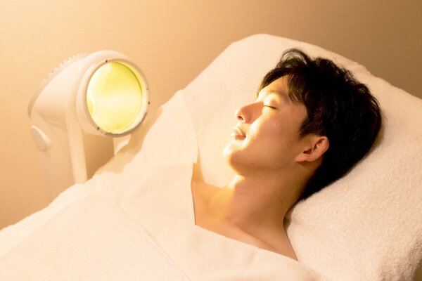 【初回体験】メンズニキビケア集中フェイシャルコース|ラ・パルレ 新宿本店（旧フェリシア新宿店）