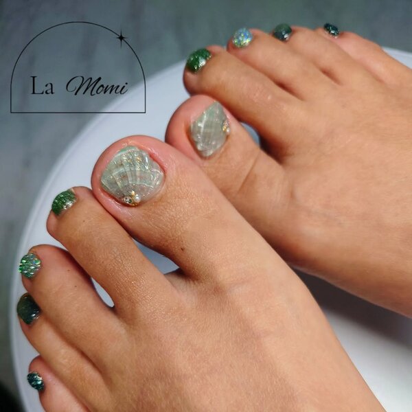 シンプルアート|ネイルサロン La Momi