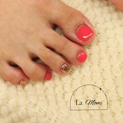ワンカラーネイル（フット）|ネイルサロン La Momi