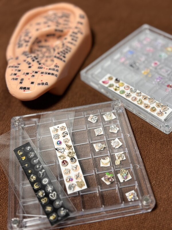 耳つぼジュエリー|トータルビューティーサロン en retreat