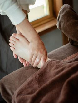 足つぼ|トータルビューティーサロン en retreat