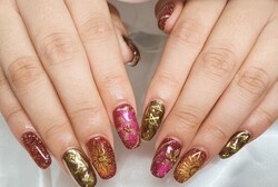 「ハンド ミドルコース」お客様リクエストで旅行先のイメージをしてデザインしました！ とてもキラキラ華やかで可愛いです！！