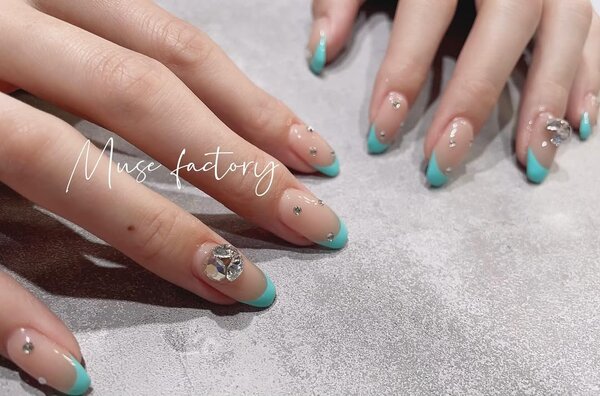王道フレンチネイル|Muse factory【ミューズファクトリー】