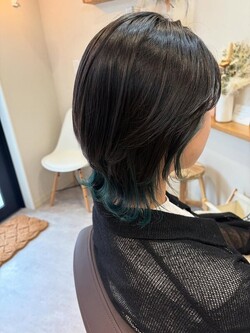 インナーカラー×ウルフレイヤー|ヘアサロンアトリエスイ(atelier sui.)