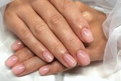 「ハンド ワンカラー」お爪をより綺麗に見せてくれるカラーです^ ^ どの季節にもピッタリ！|Nail Salon Linda