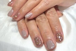 「ハンド 定額デザイン」お色味変更で秋カラーに！ ナチュラルなラメも可愛い^ ^