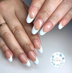 王道のジェルフレンチ|Nailsalon&amp;school Clear