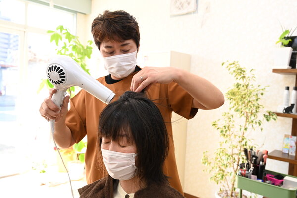 普段の手入れがしやすいスタイル|ぷるる美容室