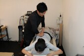マンツーマン施術①|自由が丘の整体院 PROFEA