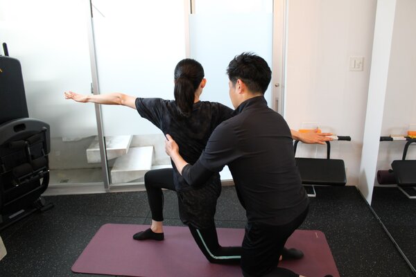 マンツーマン施術②|自由が丘の整体院 PROFEA