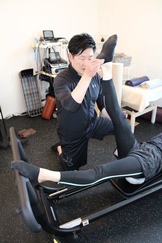 マンツーマン施術②|自由が丘の整体院 PROFEA