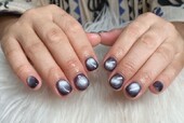 「ハンド マグネット ワンカラー」ネイビーとグレーの中間色のようなお色味でキラキラ艶々で素敵です！|Nail Salon Linda