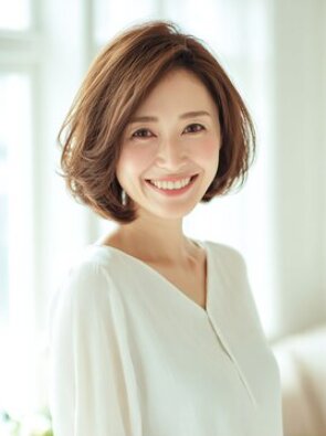 秋カラーベージュ◎白髪ぼかしハイライト×レイヤーミディ大人|SUGAR sendai hair &amp; nail