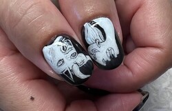 ピカソ『ゲルニカ』をモチーフにしたアートネイル|ネイルサロン・スクールＨａｐｐｙ