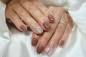 「ハンド 定額デザイン」定額ネイル色変え！ 秋らしい色でポイントにシルバーアクセントを入れて！ |Nail Salon Linda