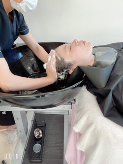 頭皮の洗浄|la soie private salon