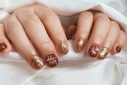 「ハンド ライトコース」マグネットとゴールドでクリスマスっぽい色味に！ 寒くなってきているので季節に合うカラー大人気！