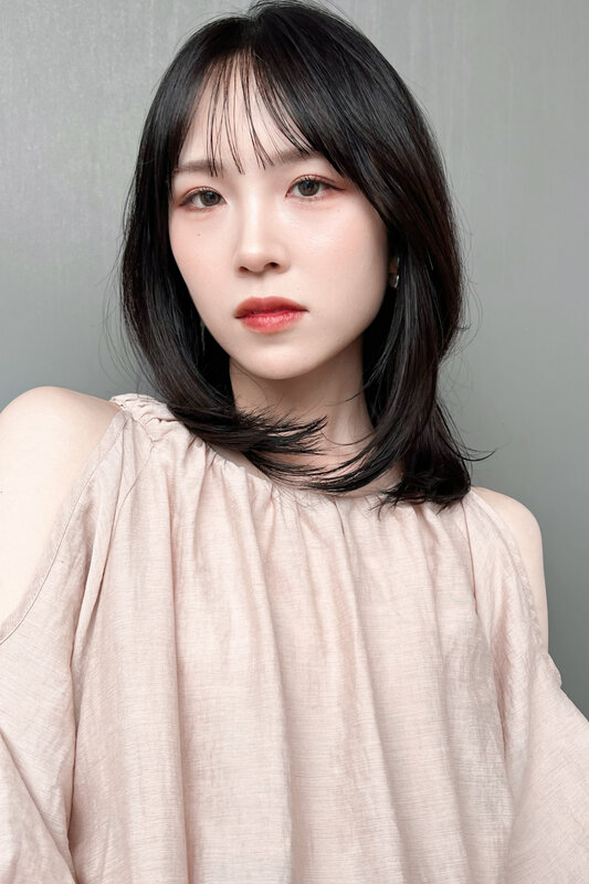 やりすぎ感なくイメチェン！【40・50代】自然に若見え叶う 「ミニウルフ」|Hair Make TOP SHAPE