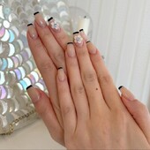 スキニーフレンチ×3Dフラワーネイル★|栃木県宇都宮市　ネイルサロン　ミッシュネイル