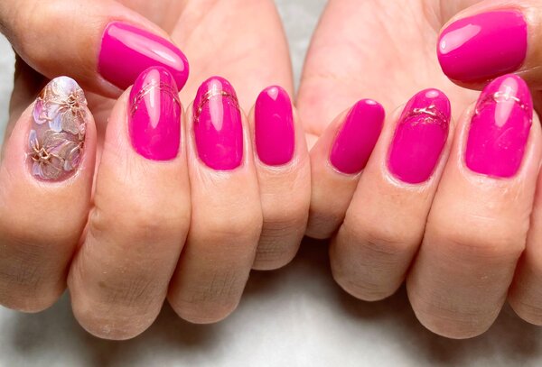 ピンク×フラワーネイル|Nail Salon hinasora