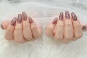 「ハンド フラッシュ・ワンカラー」淡いブラウンカラーで、秋ネイルにもピッタリです(^^)|Nail Salon Linda