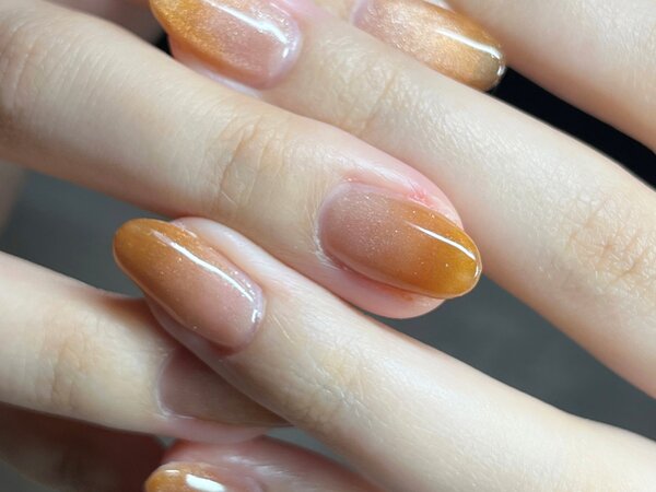 マグネット＋グラデーションネイル☆|ネイルandアイラッシュKiko nail