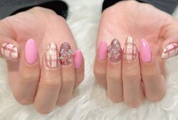 ハンド ライトコース「リボン」 ピンクカラーに変更してガーリーなチェックリボンネイルに|Nail Salon Linda