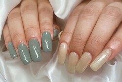 「ハンド ワンカラー」グリーン×ベージュで、優しい感じ雰囲気になります！|Nail Salon Linda