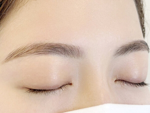 美眉スタイリング②|BLUE EYES 原宿店【アイブロウ/眉毛/まつげパーマ/マツエク専門店】