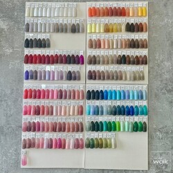 700色以上のカラーからお好きな色をお選びいただけます！