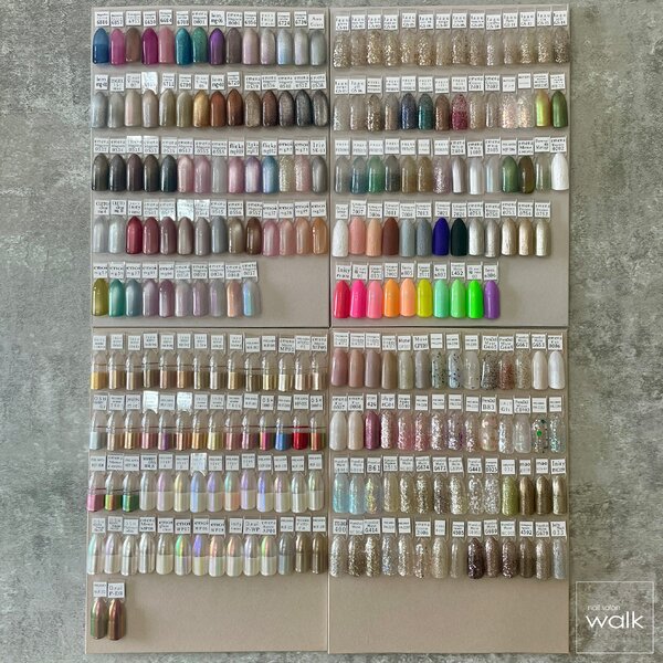 700色以上のカラーからお好きな色をお選びいただけます！|nailsalon walk