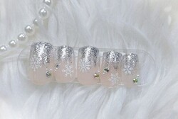 「ハンド ライトコース」フラッシュもマグネットも思いっきり楽しめる、豪華仕様のライトコース！ |Nail Salon Linda