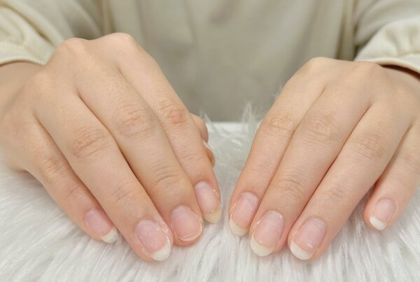 「ハンドオフ」少し爪を休めたい時など、ハンドオフもお勧めです！|Nail Salon Linda