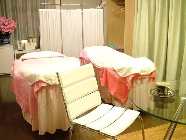 内観|プライベートサロンLUKIA