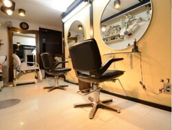 店舗内装|CutStudio・Ren～レン～