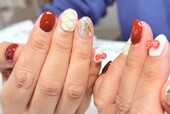 「ハンド ミドルコース」新色を使ったお持ち込みネイル！ ボルドーとの相性も抜群です|Nail Salon Linda