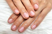 「ハンド ワンカラー」自爪風のナチュラルカラー！ 自爪の補強としてもジェルネイルオススメです^ ^|Nail Salon Linda