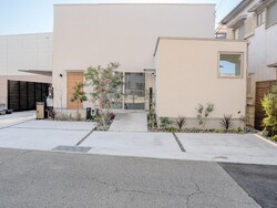 外観✨（昼間）