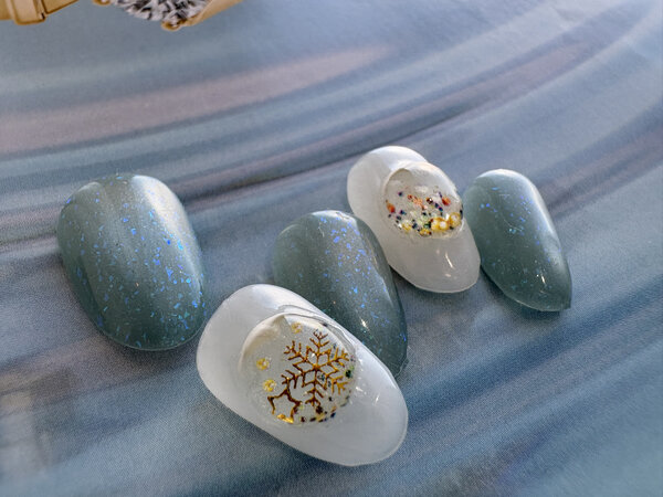 【定額ジェルネイル】スノードームブルー|栃木県宇都宮市　ネイルサロン　ミッシュネイル