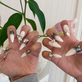 黒×白ビジューネイル★|栃木県宇都宮市　ネイルサロン　ミッシュネイル