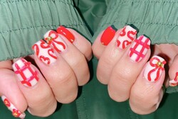 「ハンド ミドルコース」持ち込み画像対応可能です♪ 個性を出し方や様々な色味を使いたい方、是非こちらのメニューを！|Nail Salon Linda