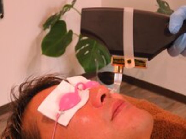 ヒゲ脱毛|メンズ脱毛 LUSSO ROSSO