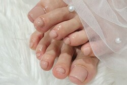 「フット ワンカラー」肌馴染みの良いピンクベージュです！