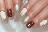 「ハンド 定額デザイン」ハートホロとボルドーでバレンタイン要素満点です！|Nail Salon Linda