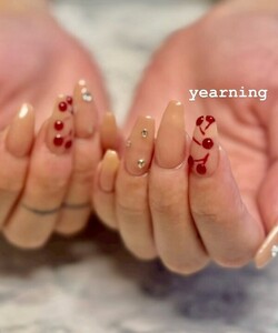 可愛いぷっくりさくらんぼ|nail salon yearning