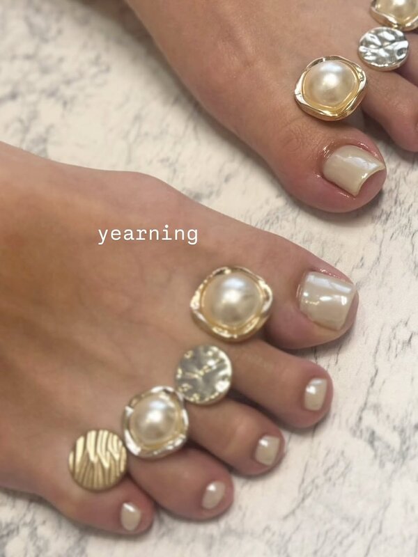 フットネイル（ラメワンカラー）|nail salon yearning